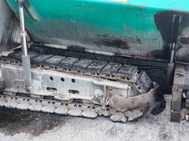 Paving Machine Mekanizmasında Asfalt Kalıntısı