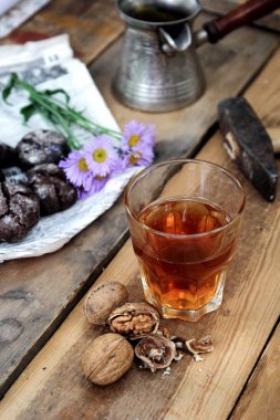 soğuk çay ile fındık ve Çikolata Bisküvi