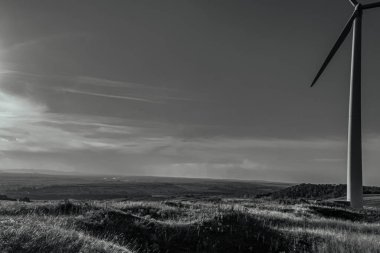 Rüzgarda rüzgar enerjisi türbini