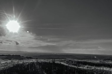 the landscape of the black and white clouds
