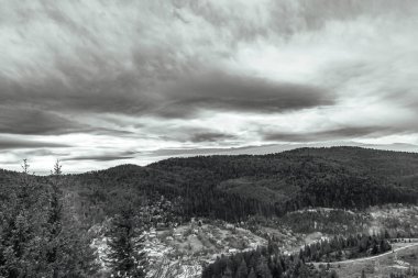 Dağların güzel manzarası