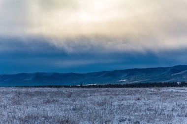 Dağların güzel manzarası