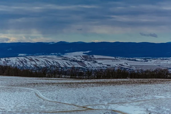 Kış karları kaplamıştı