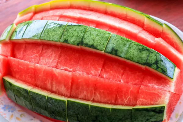 Cerrar la vista superior estilo de sandía pelada listo para comer . — Foto de Stock