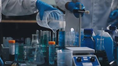 Arka plan için mikroskop ile Bilim tıbbi laboratuvar ekipmanları