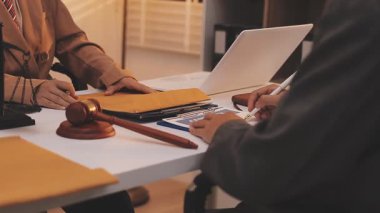 Avukat, müvekkiline mahkemeye çıkarılması gereken yasayı açıkladı..