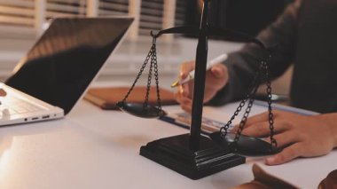 Avukat, müvekkiline mahkemeye çıkarılması gereken yasayı açıkladı..