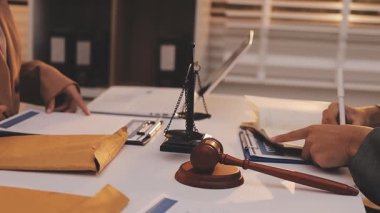 Avukat, müvekkiline mahkemeye çıkarılması gereken yasayı açıkladı..