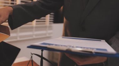 Avukat, müvekkiline mahkemeye çıkarılması gereken yasayı açıkladı..