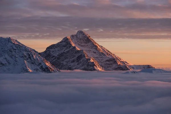 Gün batımında Krivan