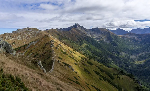 Tatra Dağları 'nda sırt izleri.