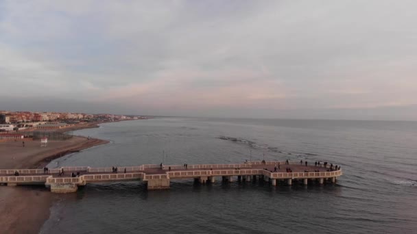 Воздушный Закат Море Риме Остия Лидо Вид Пешеходную Пристань Скалу — стоковое видео