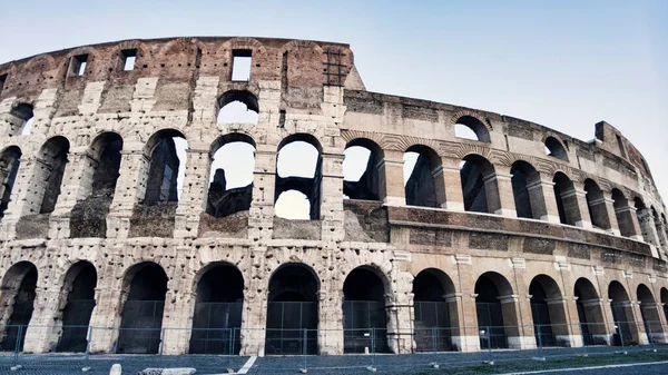 콜로세움이나 플라비우스 세계에서 로마에서의 세계적 — 스톡 사진