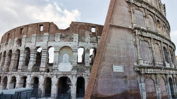 Caratteristiche Architettoniche Maestose Ben Conservate Dall Antica Roma Nel Colosseo — Foto Stock