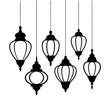 Siyah Fenerde Asılı Arap Fenerleri