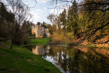 Parkın eski kale manzarası