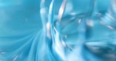 Turkuaz köpük çırpılmış çırpılmış Parlak Tepeler, Kalın Yapışkan Kurdeleler ve Dinamik Hareket Yakalama