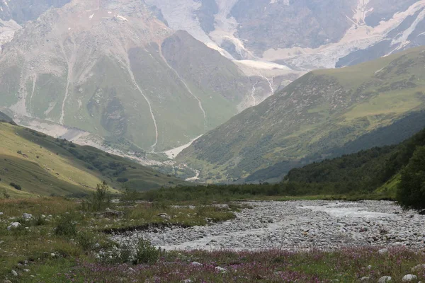 Montagne Del Caucaso Montagne Georgiane Montagne Svaneti Fiume Inguri — Foto Stock