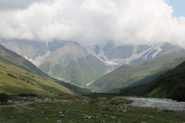 Gürcistan Dağları Svaneti Dağları Inguri Nehri — Stok fotoğraf