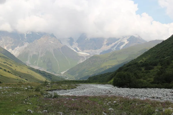 Gürcistan Dağları Svaneti Dağları Inguri Nehri — Stok fotoğraf