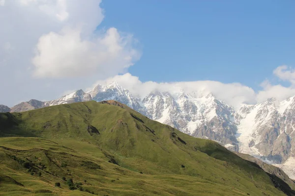 Gruzínské Hory Zasněžené Hory Svaneti Ledovec Shkhara — Stock fotografie