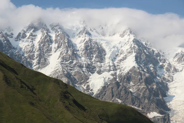 Gürcistan Dağları Karla Kaplı Svaneti Dağları Shkhara Buzulu — Stok fotoğraf