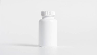 Boş Ek Şişe Beyaz Arkaplanda Ürün Modelleme İçin İzole Edildi