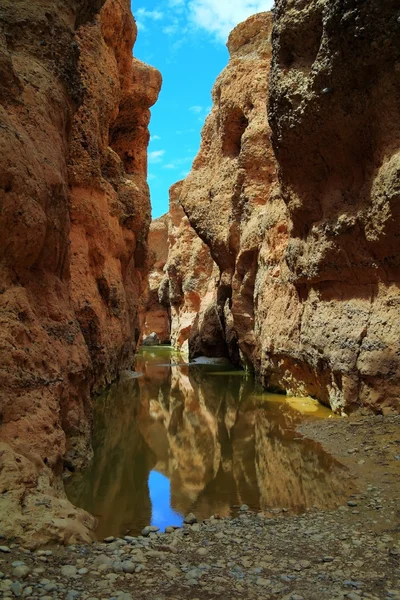 Sesriem canyon av Tsauchab river — Stockfoto