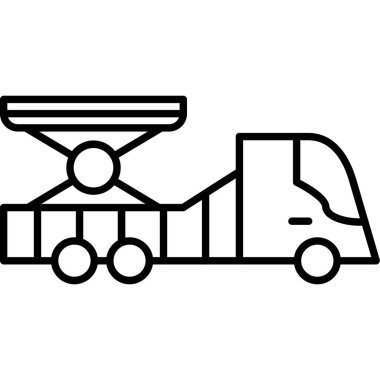 Şehir yolu boyunca malzeme taşıyan büyük bir inşaat kamyonu