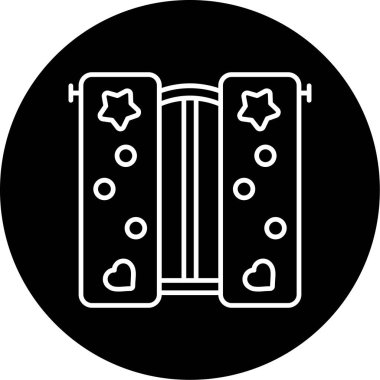 Perdeler dairesel tasarımda asılı