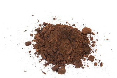 Beyaz arka plan üzerinde kahve zemin