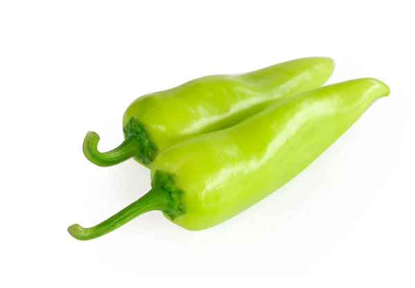 Зеленый Перец Чили Белом Фоне Сырой Пищевой Ингредиент Концепции — стоковое фото