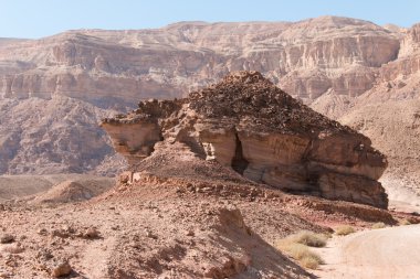 Rock Timna parkta, İsrail. 