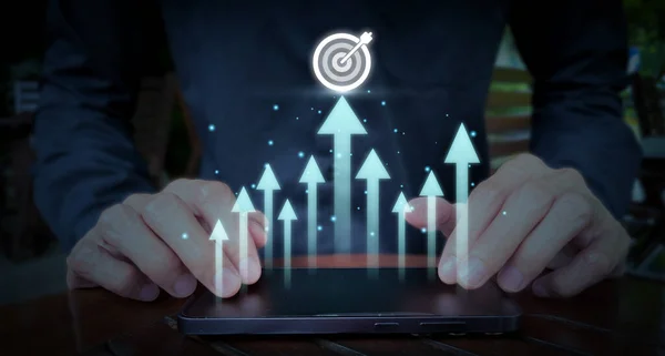 Mobil Strateji Başarı Dijital Büyüme ve Hassas Hedefleme