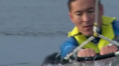 Asya adam wakeboarder yüz, adam resmini yakından wake yatılı