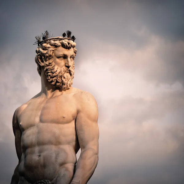 Estátua de mármore de Netuno — Fotografia de Stock