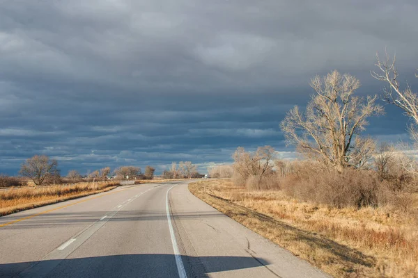 Beautiful Dark Blue Sky Highway Landscape Very Unusual Sky Trees — Stock Photo, Image