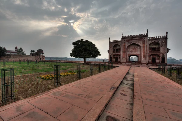 Tor auf Yamuna — Stockfoto