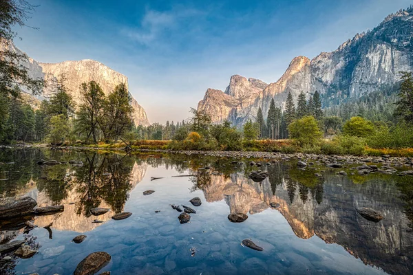 Sunset Yosemite Valley Mountains Merced River Reflections Yosemite National Park — Fotografia de Stock