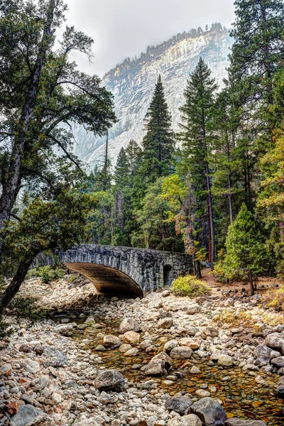 Стежка Джона Муїра Національний Парк Йосемітів Весняні Водоспади Водоспад Невада — стокове фото