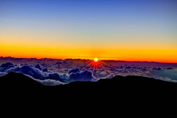 Havaí Praia Oceano Nascer Sol Pôr Sol Cachoeiras Montanhas Vulcões — Fotografia de Stock