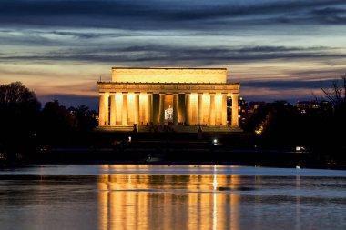 DC Mall Area - Lincoln Memorial, WWII Memorial, Sunset, Cherry Blossoms, Washington DC clipart
