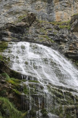 Ordesa 'daki At Kuyruğu Şelalesi ve Perdido Ulusal Parkı - 2024