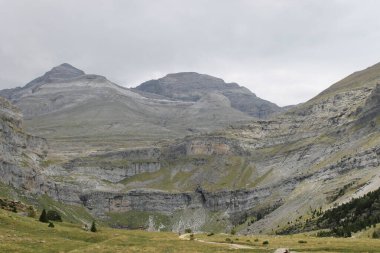 Ordesa ve Monte Perdido Ulusal Parkı 'nda yürüyüş rotası - 2024