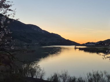 Şubat ayı boyunca doğa yürüyüşü