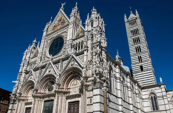 Catedral de Mármore na cidade de Siena — Fotografia de Stock