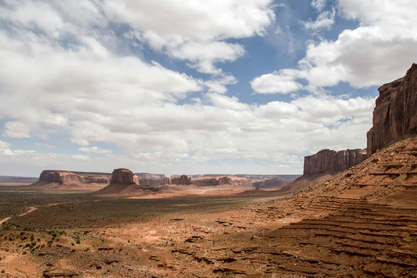 Monument Valley três irmãs navajo tribal 4 — Fotografia de Stock