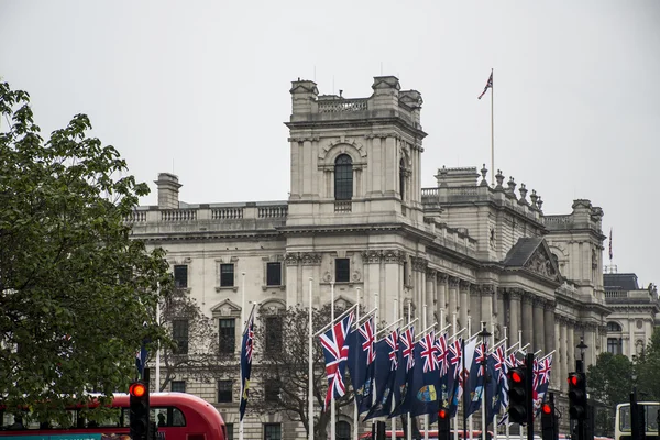 Londen grote Parlement Britse vlaggen Britse politiek — Stockfoto