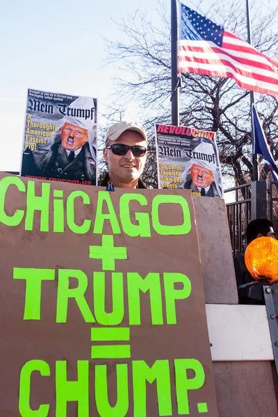 Chicago ve Trump eşittir salak