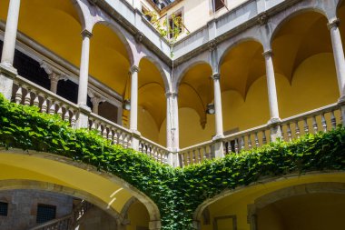 Aragon, Barselona, İspanya Genel Arşivi 'nin iç avlusu..